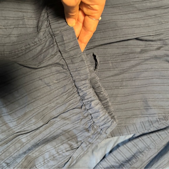 COS Shorts Set - Picture 5 of 5